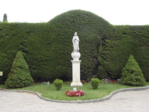 casa de espiritualidad maria inmaculada tiana