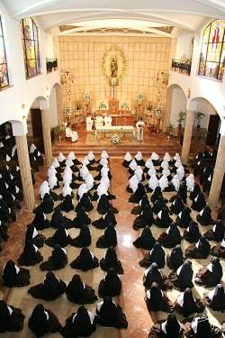 convento de las hermanas de la cruz sevilla