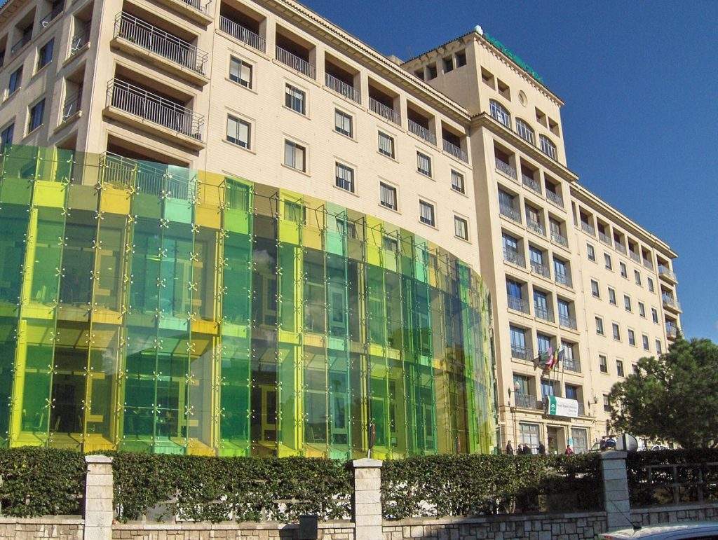 hospital regional de malaga carlos haya malaga