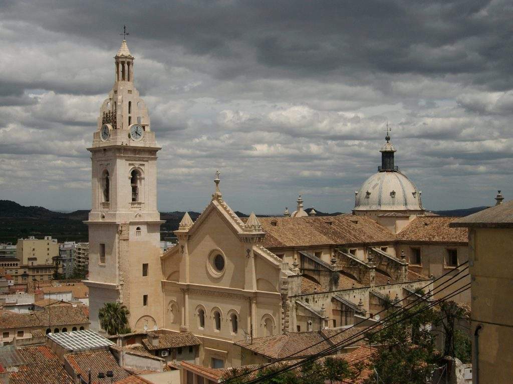 iglesia colegial basilica de santa maria xativa