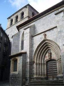 Iglesia de San Andrés (Arrasate)
