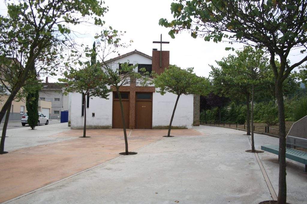 iglesia de santa barbara salipota suria