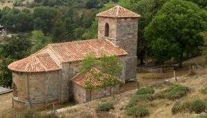 Iglesia de Santa María de Hoyos (Hoyos)