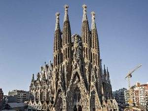 Iglesia Llar Sagrada Família (La Cogullada) (Terrassa)