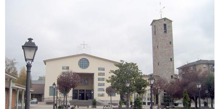 parroquia de la sagrada familia oviedo