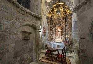 Parroquia de San Juan Apóstol (Santiago de Compostela)
