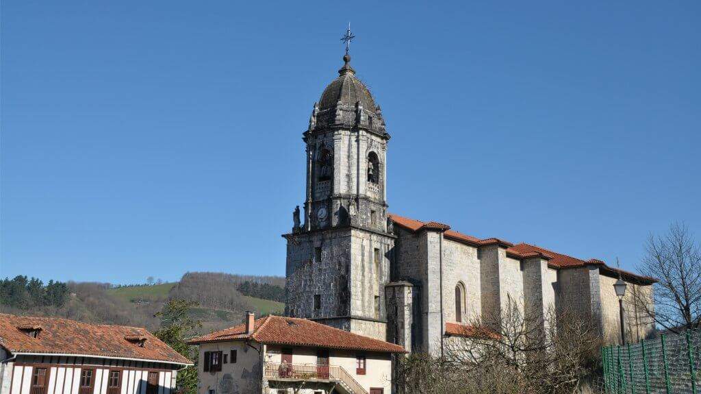 parroquia de san martin de tours lesaka