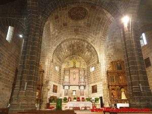 Parroquia de San Miguel Arcángel (El Hoyo de Pinares)