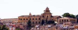 Residencia de Ancianos Hospital de Santiago (Cuenca)