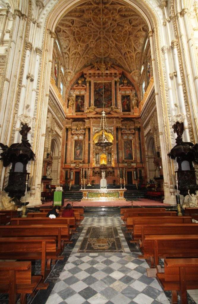 santa iglesia catedral altar mayor cordoba