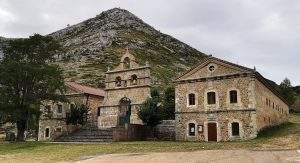 Santuario de la Virgen del Brezo (Villafría de la Peña)
